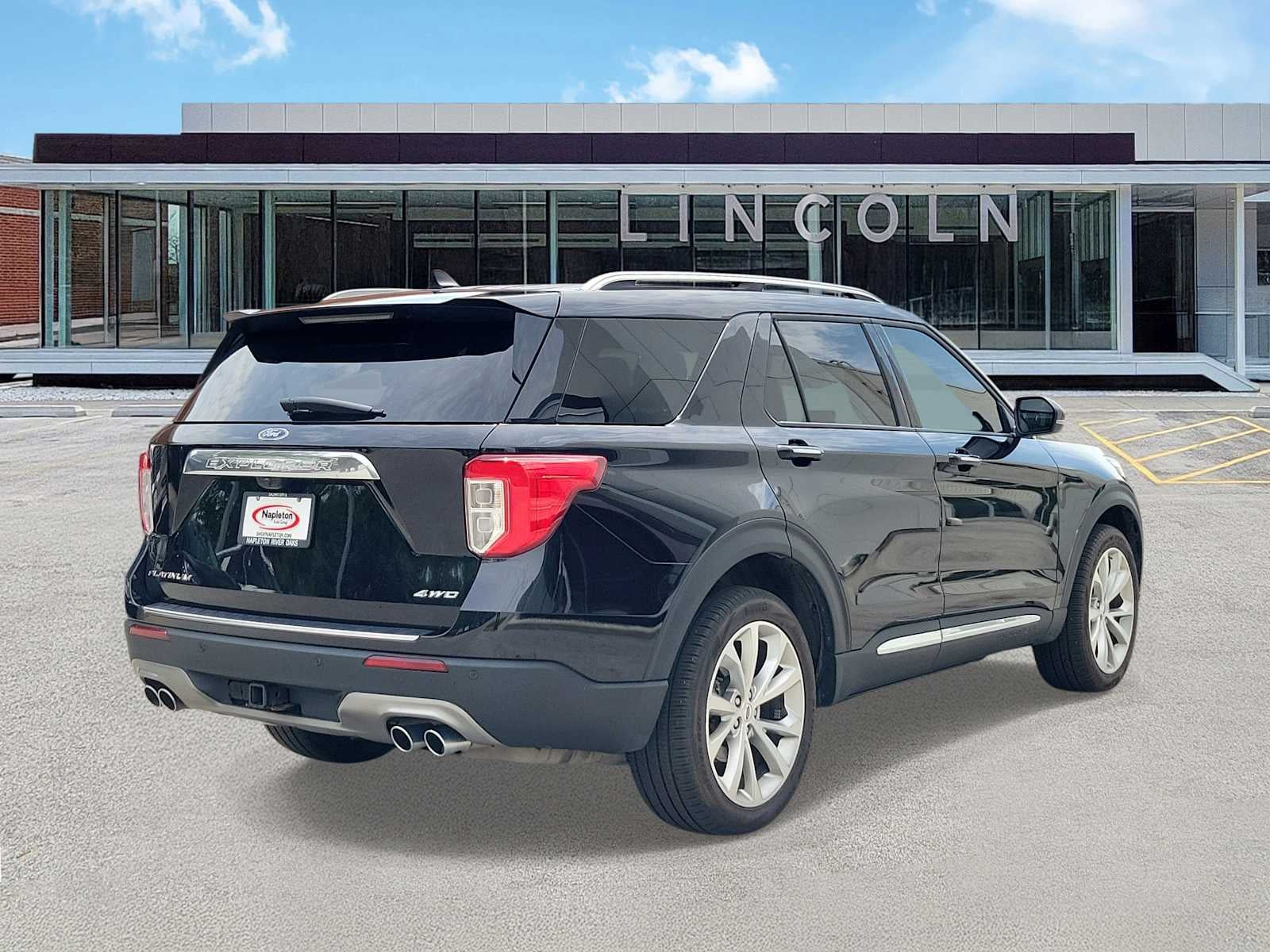 2023 Ford Explorer Platinum