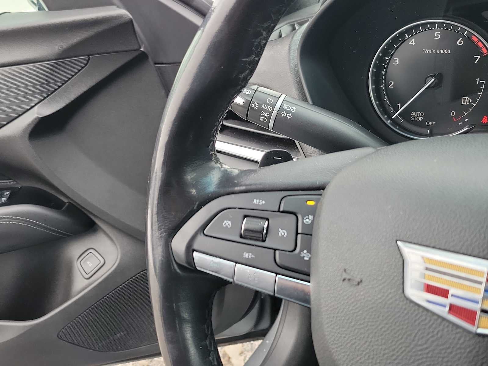 2023 Cadillac CT4 Premium Luxury