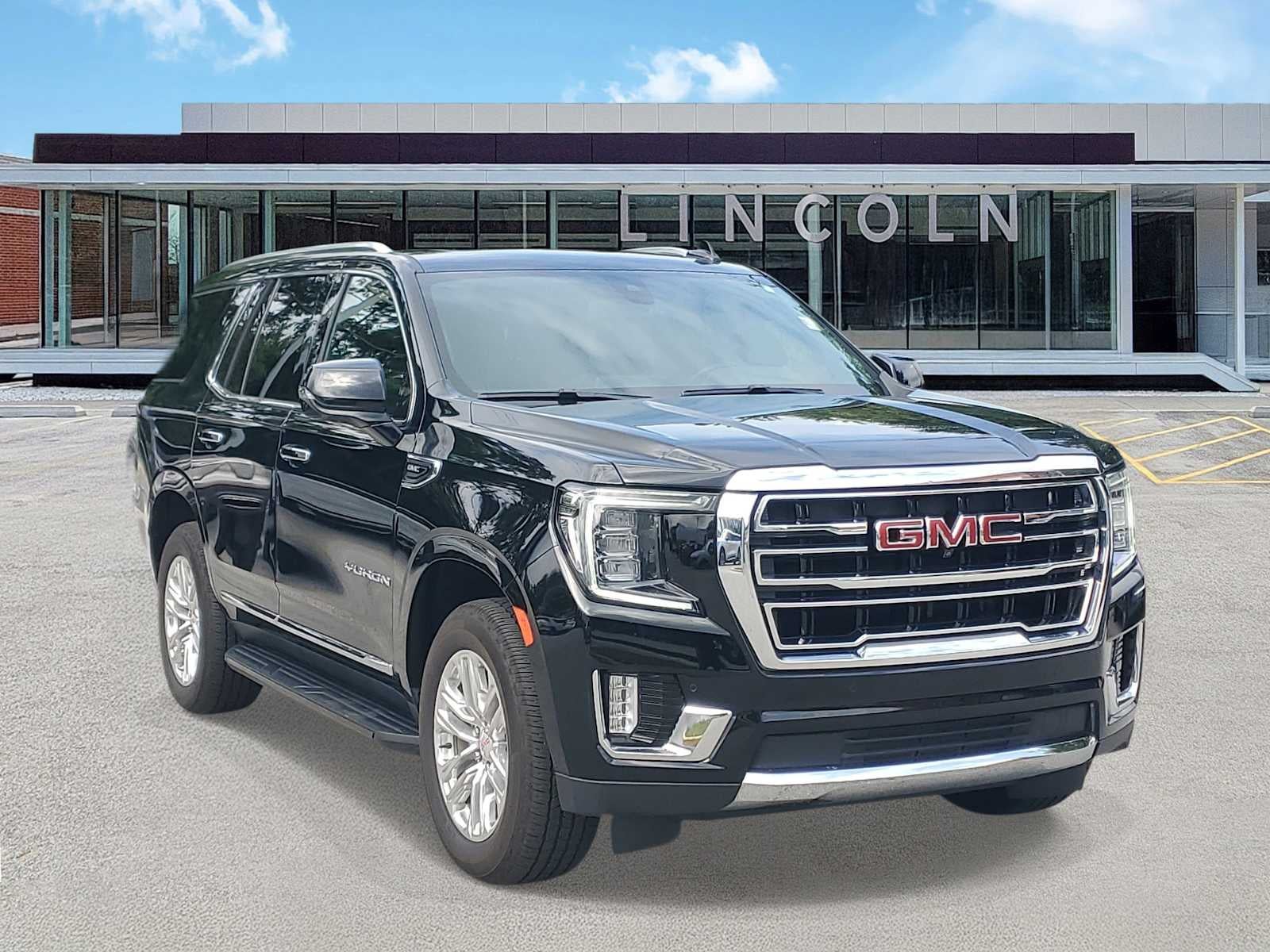 2021 GMC Yukon SLT
