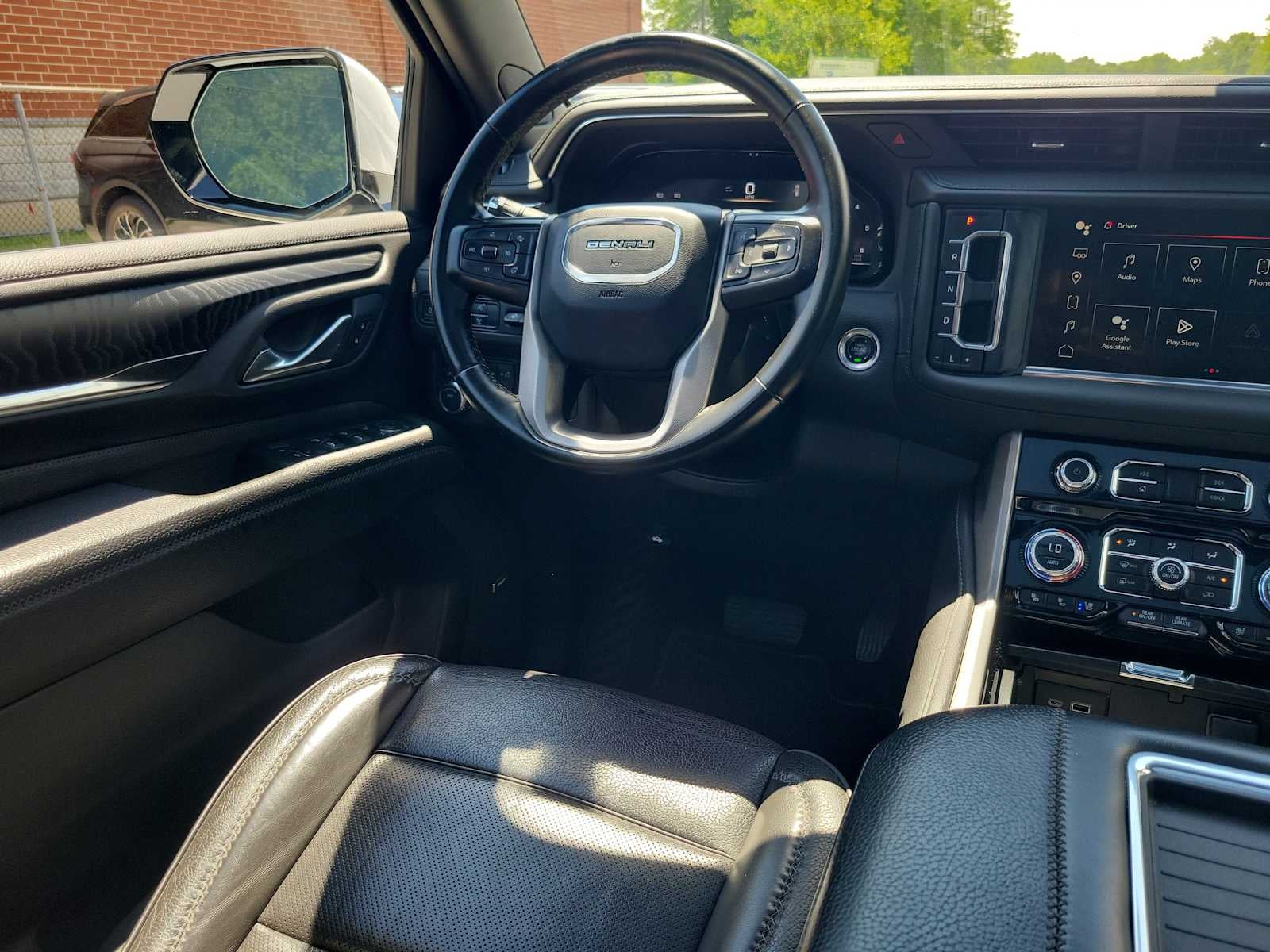 2024 GMC Yukon Denali Denali