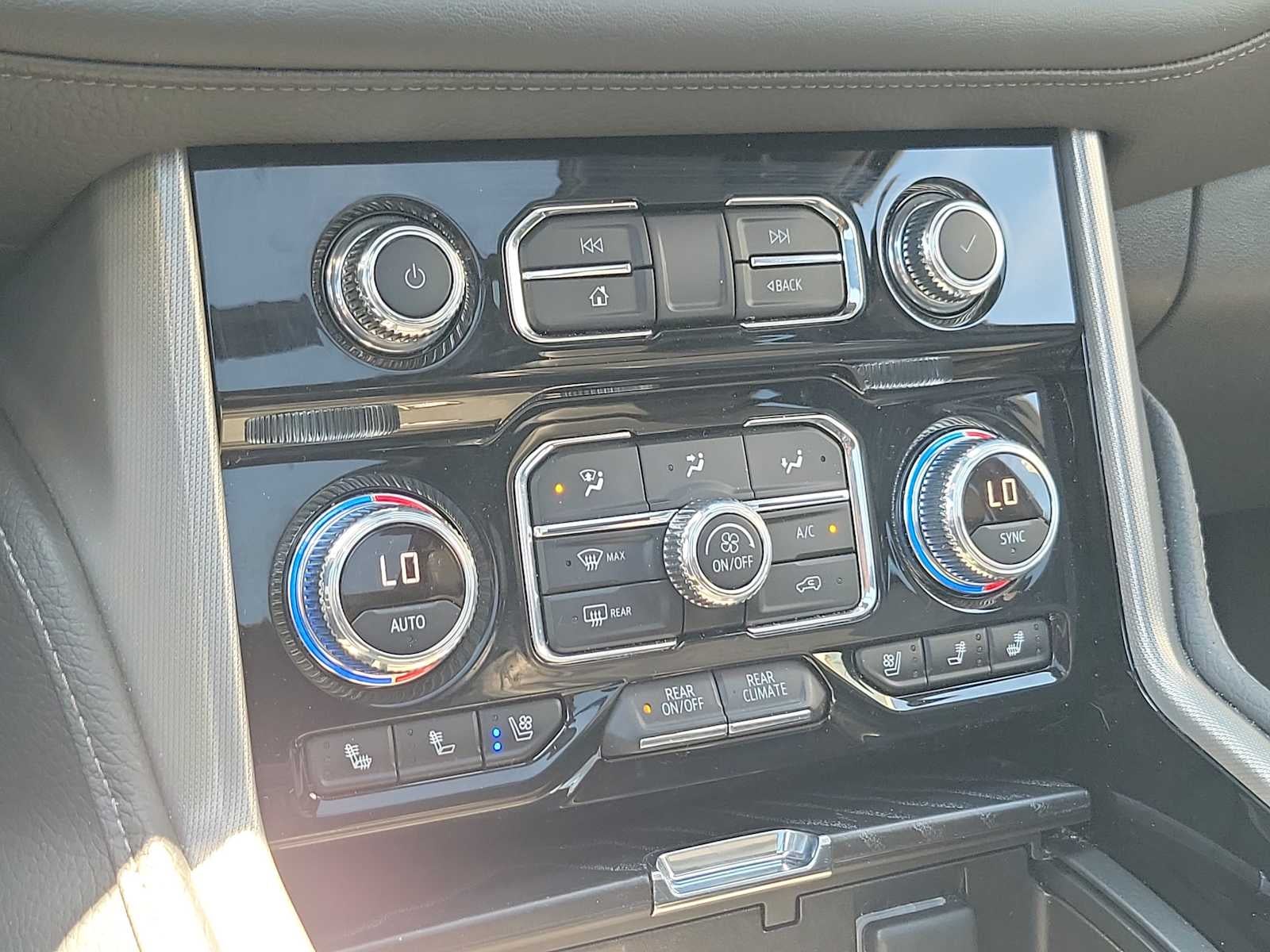 2024 GMC Yukon Denali Denali