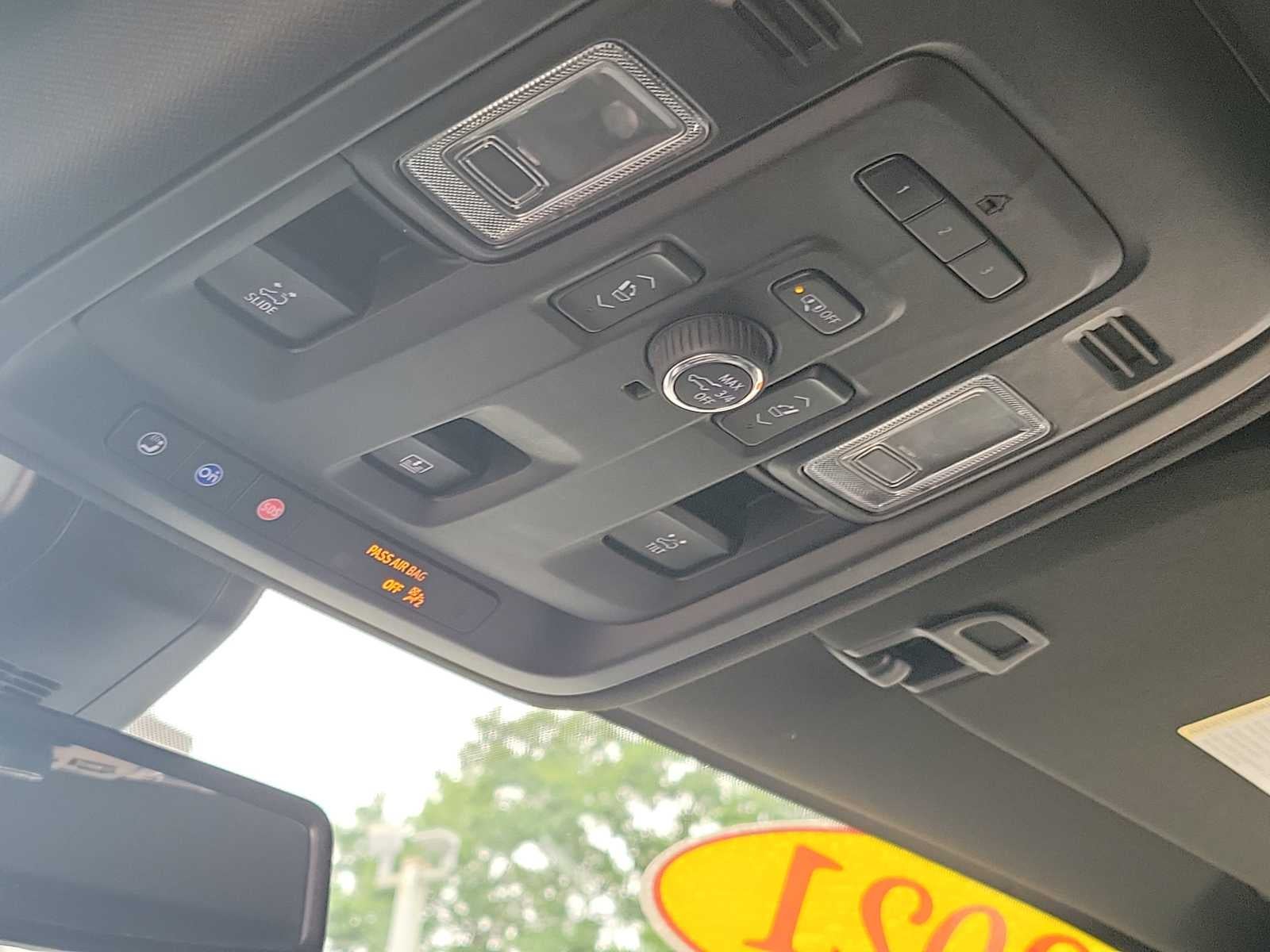 2021 GMC Yukon Denali Denali
