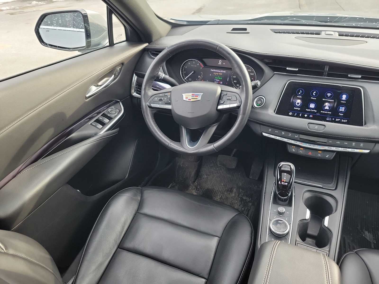 2023 Cadillac XT4 AWD Luxury