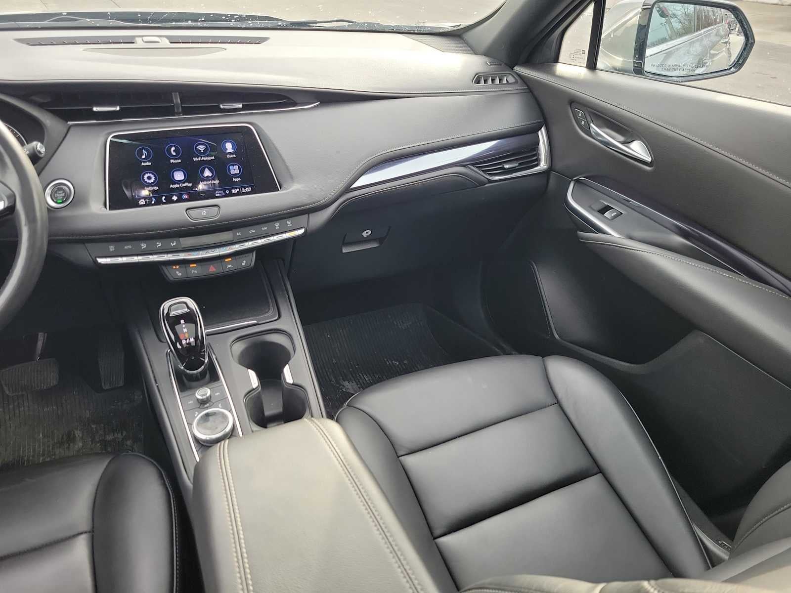 2023 Cadillac XT4 AWD Luxury