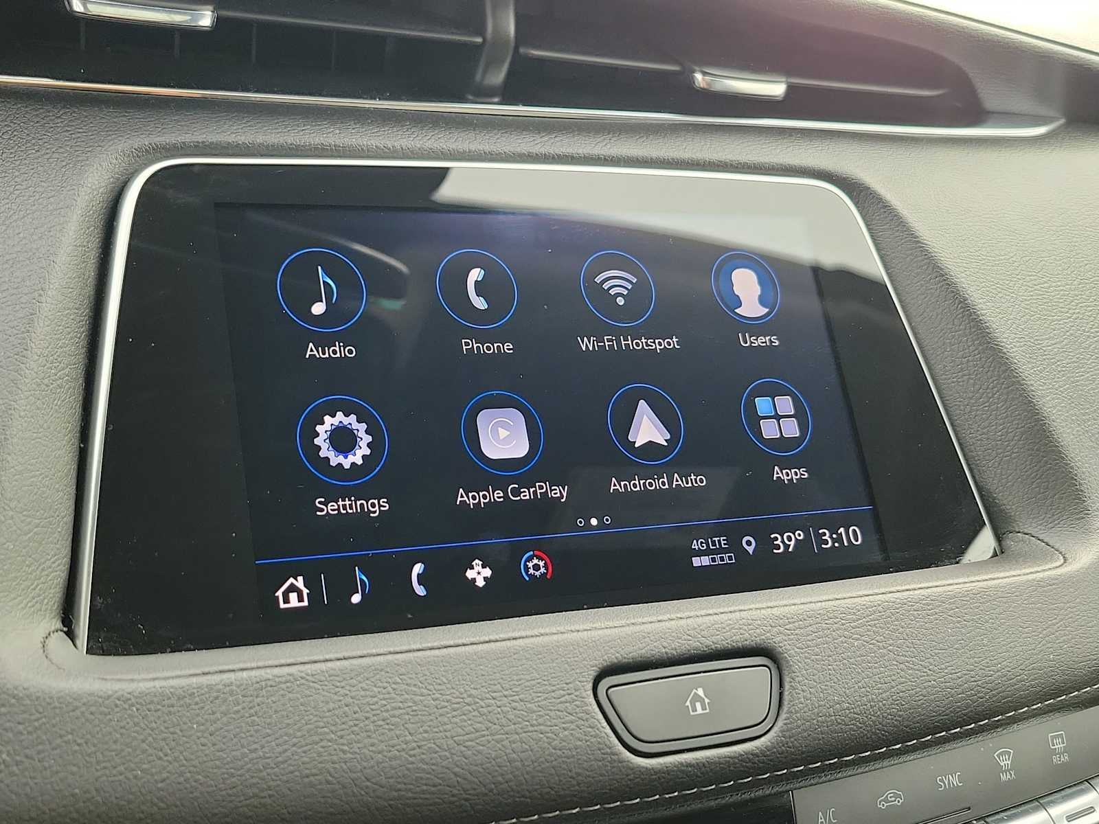 2023 Cadillac XT4 AWD Luxury