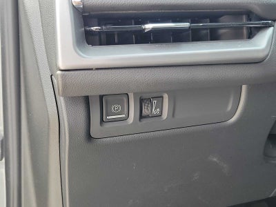 2024 Cadillac XT4 FWD Premium Luxury