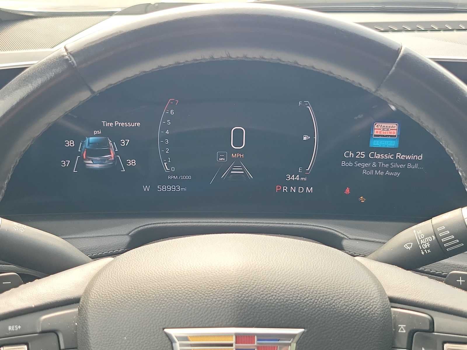 2024 Cadillac XT4 FWD Premium Luxury