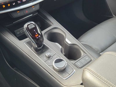 2024 Cadillac XT4 FWD Premium Luxury