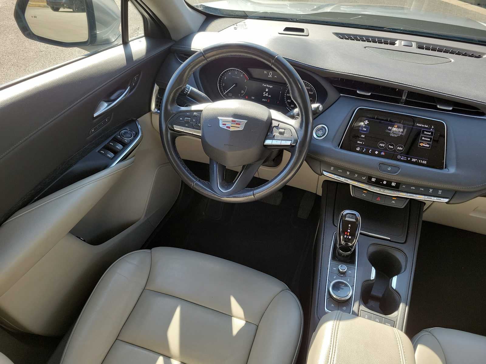 2023 Cadillac XT4 FWD Premium Luxury