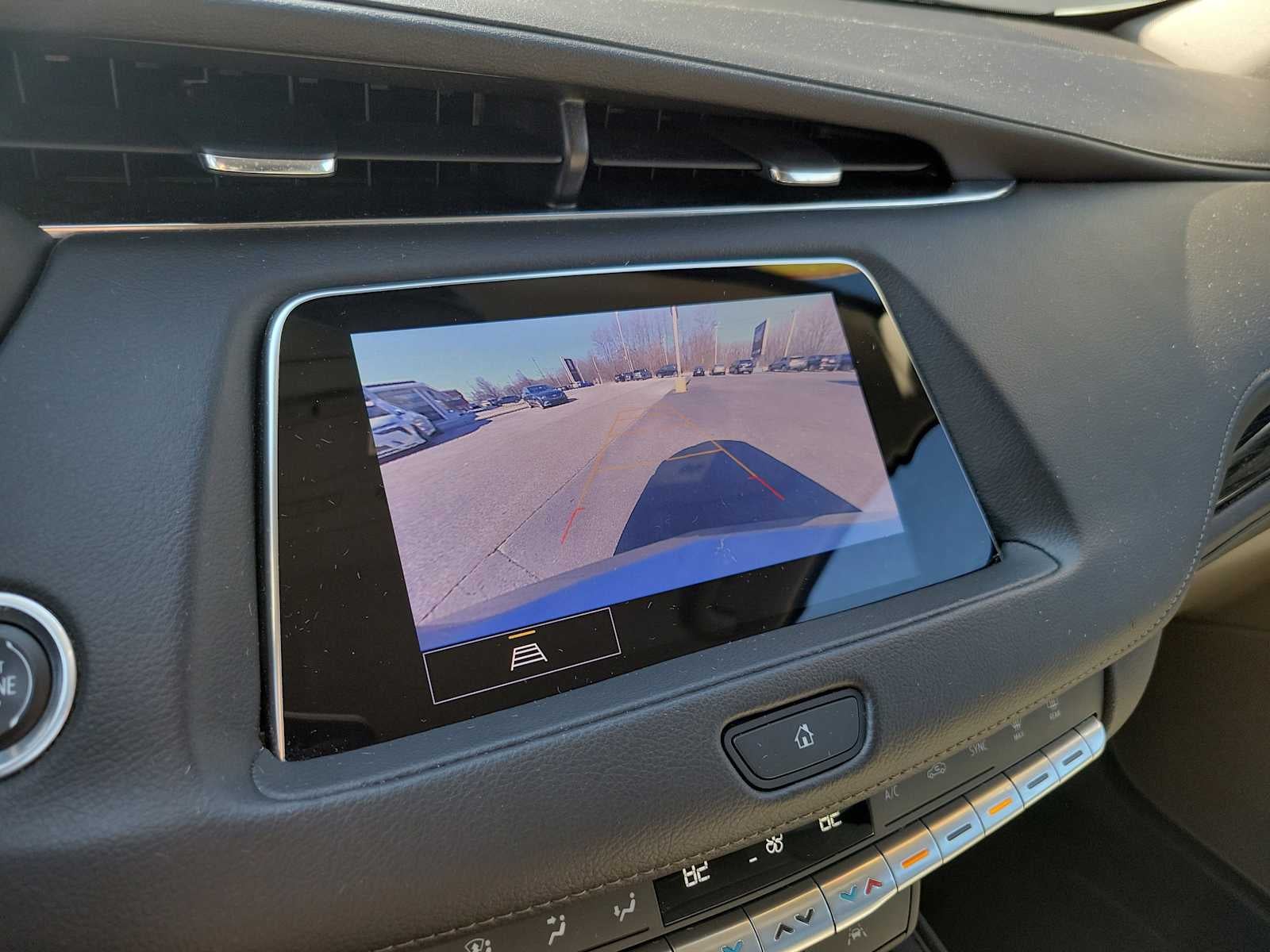 2023 Cadillac XT4 FWD Premium Luxury