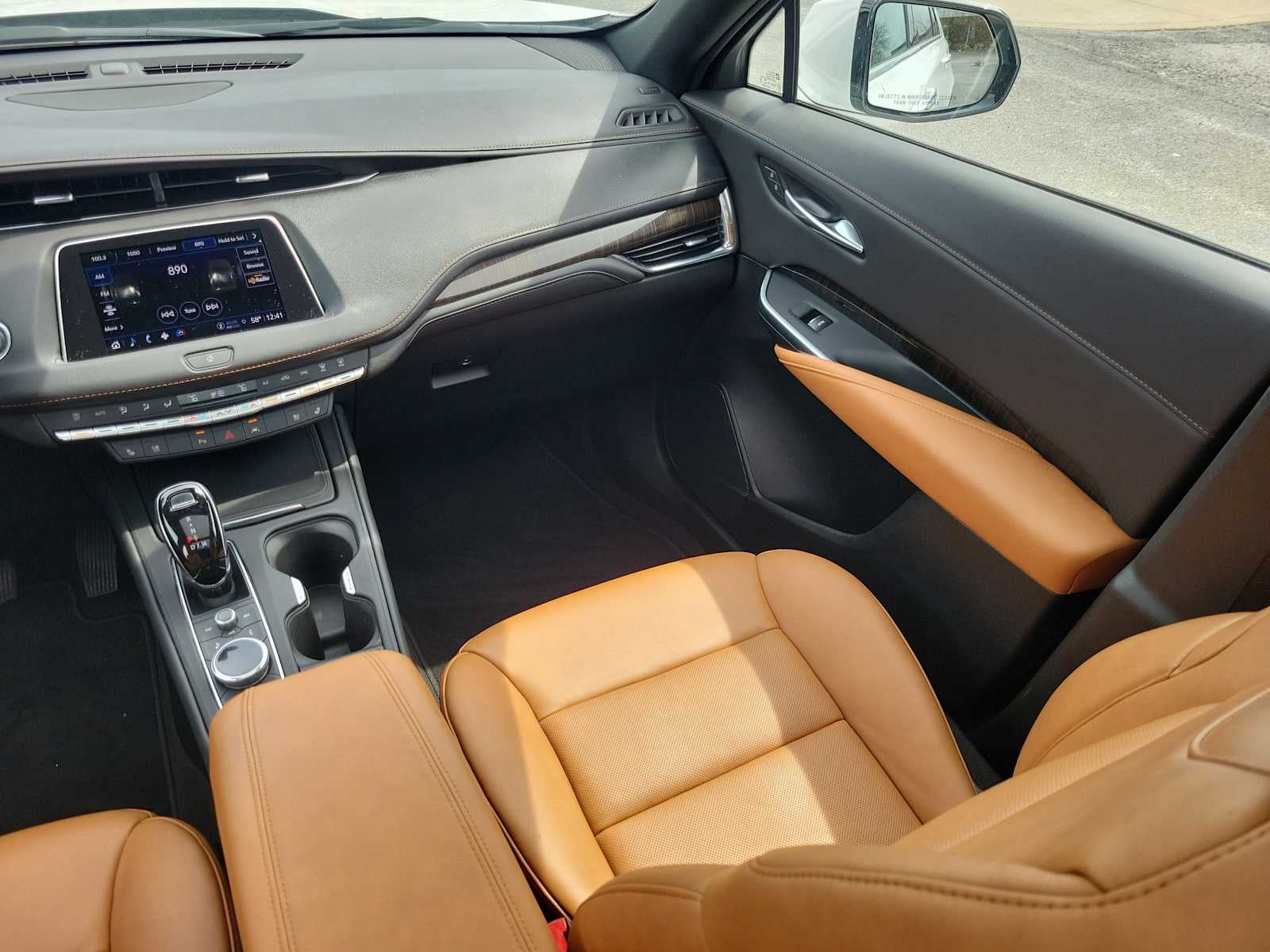 2023 Cadillac XT4 AWD Premium Luxury