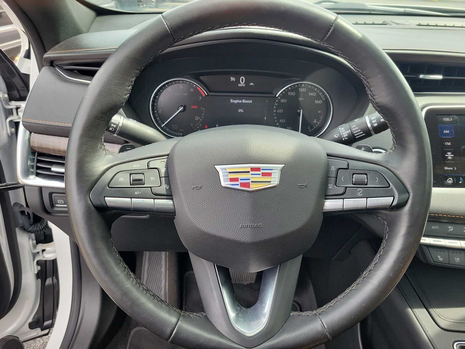 2023 Cadillac XT4 AWD Premium Luxury