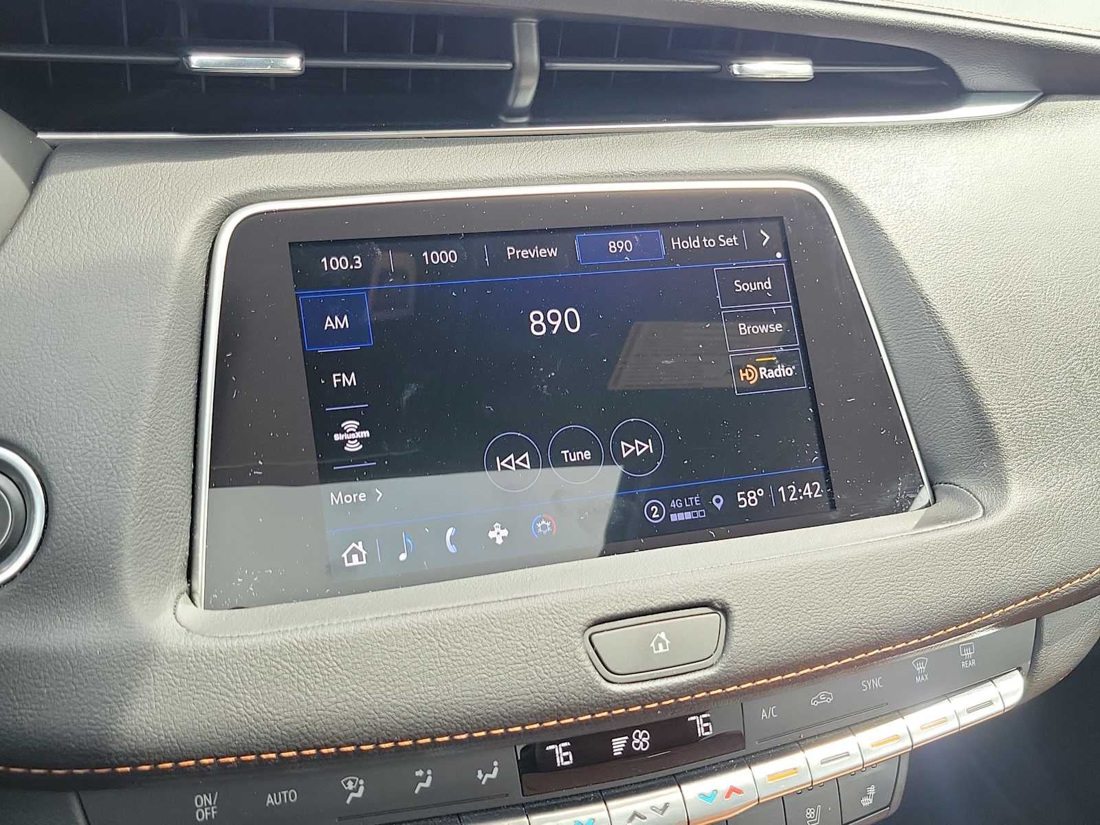 2023 Cadillac XT4 AWD Premium Luxury