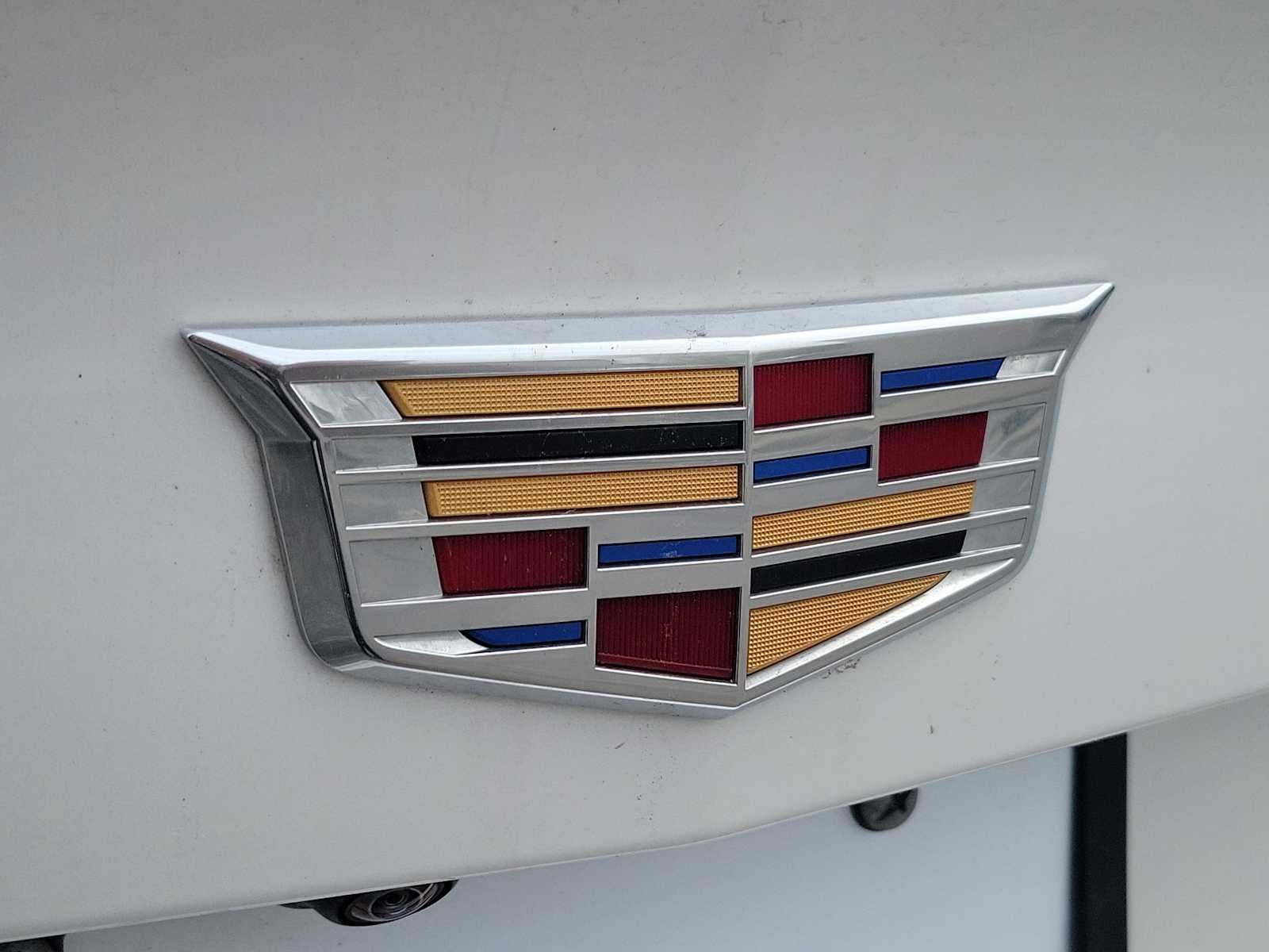 2023 Cadillac XT4 AWD Premium Luxury