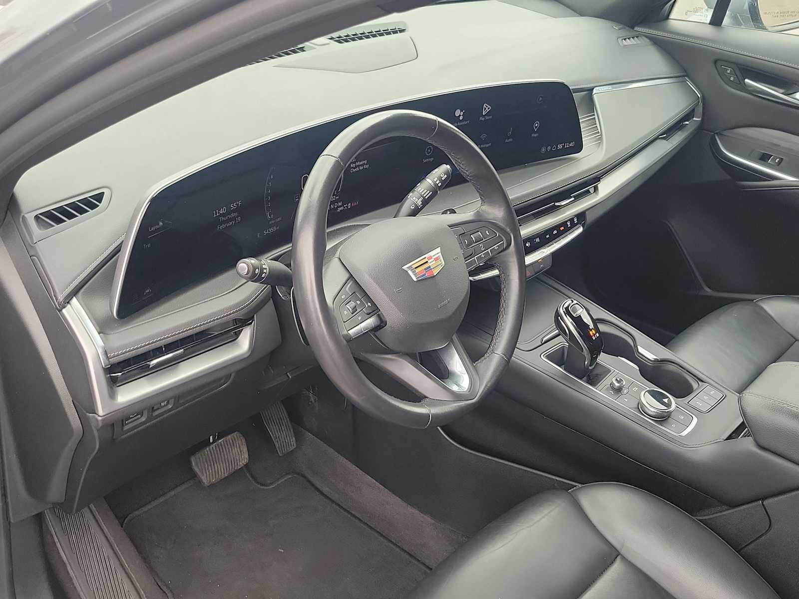 2024 Cadillac XT4 AWD Premium Luxury