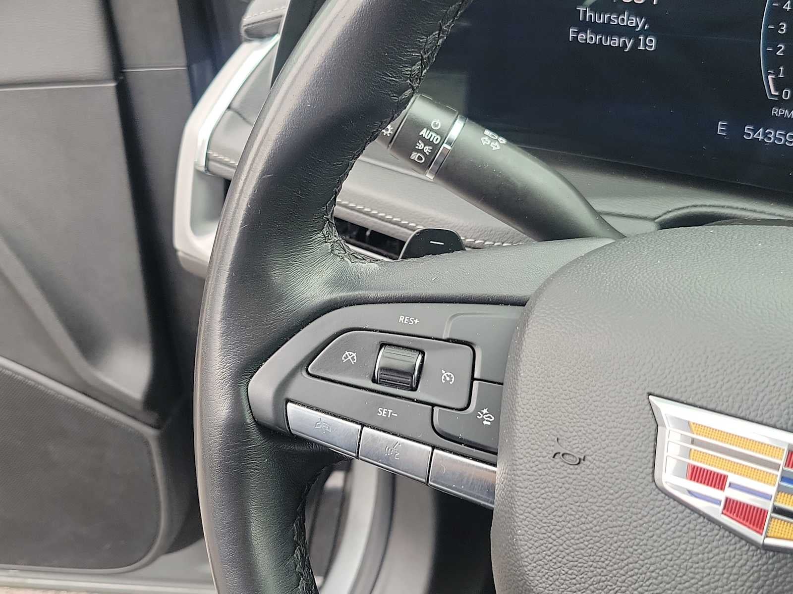 2024 Cadillac XT4 AWD Premium Luxury