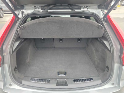 2024 Cadillac XT4 AWD Premium Luxury