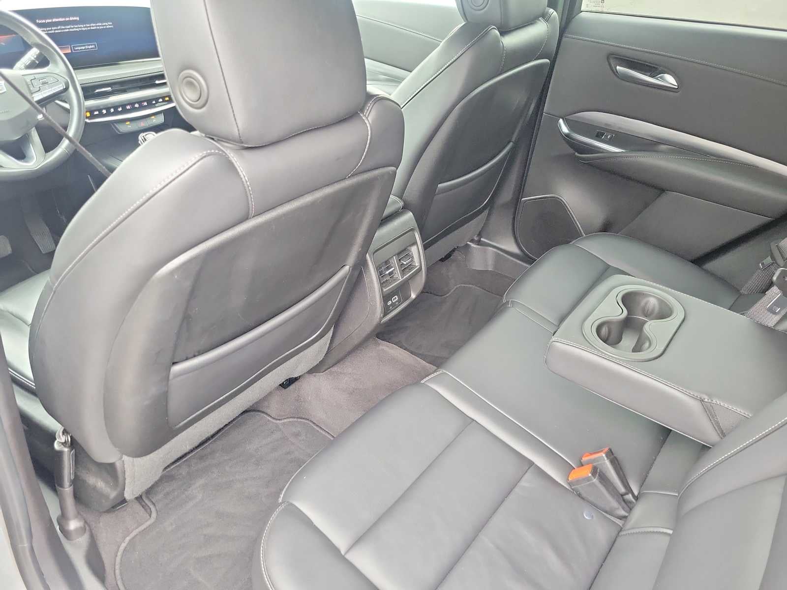 2024 Cadillac XT4 AWD Premium Luxury