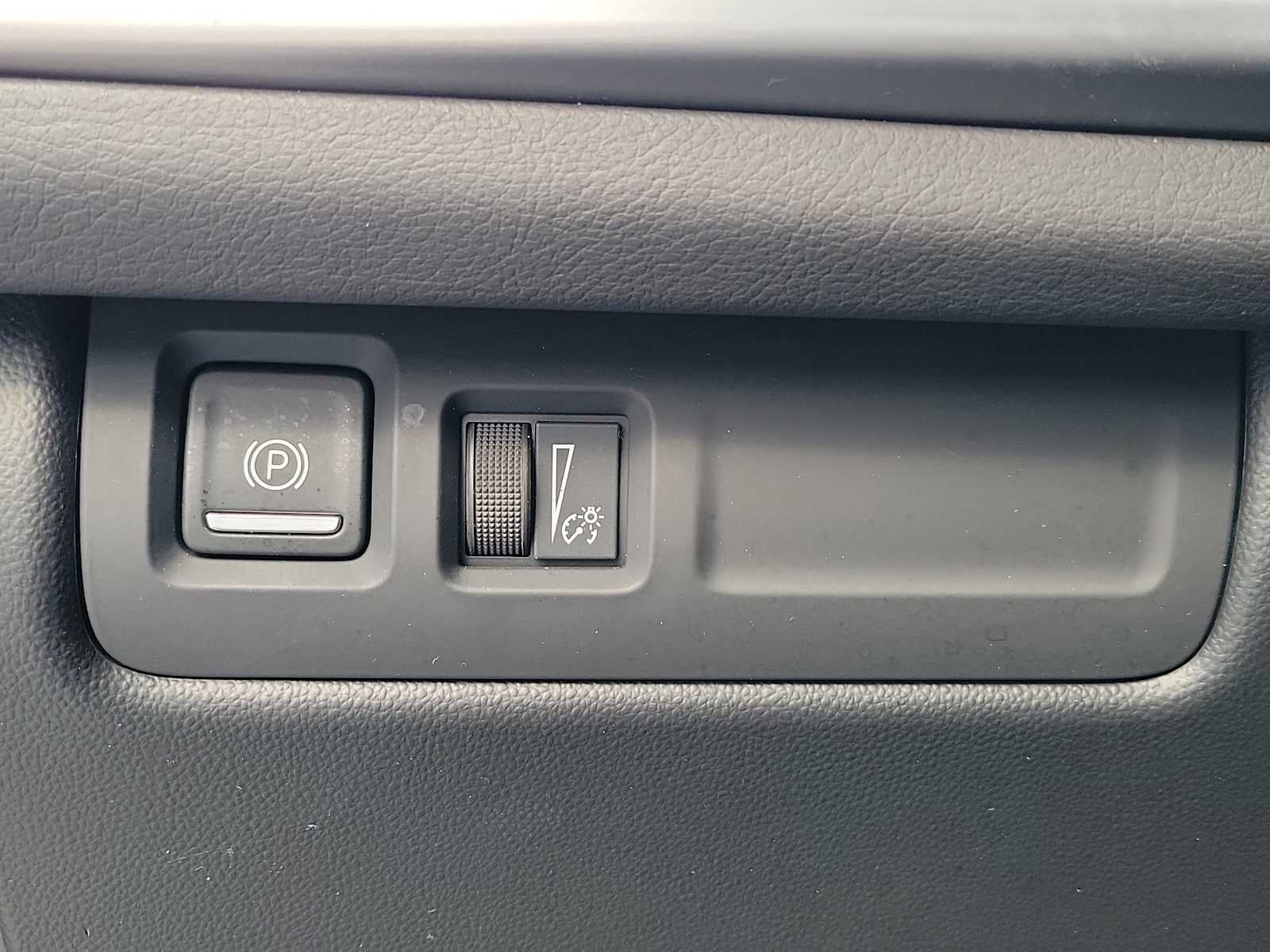 2025 Cadillac XT4 AWD Premium Luxury