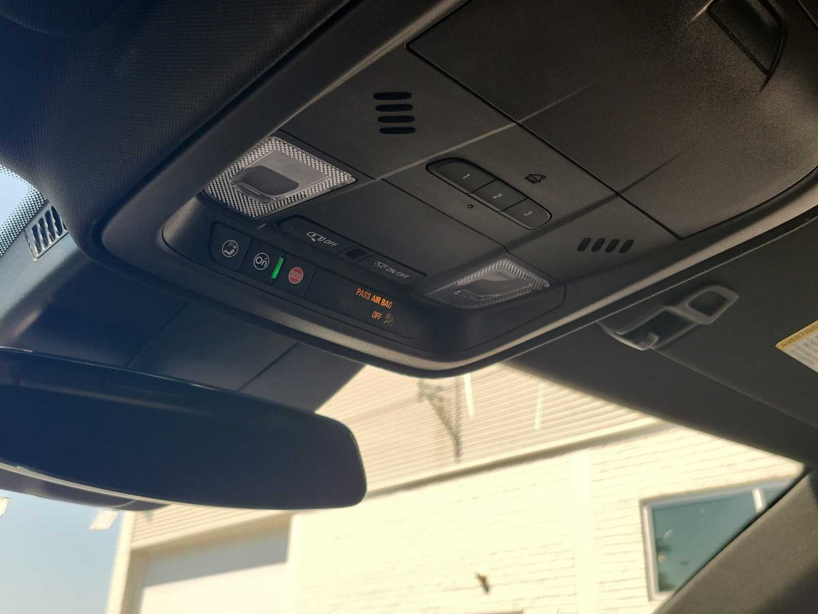 2025 Cadillac XT4 AWD Premium Luxury