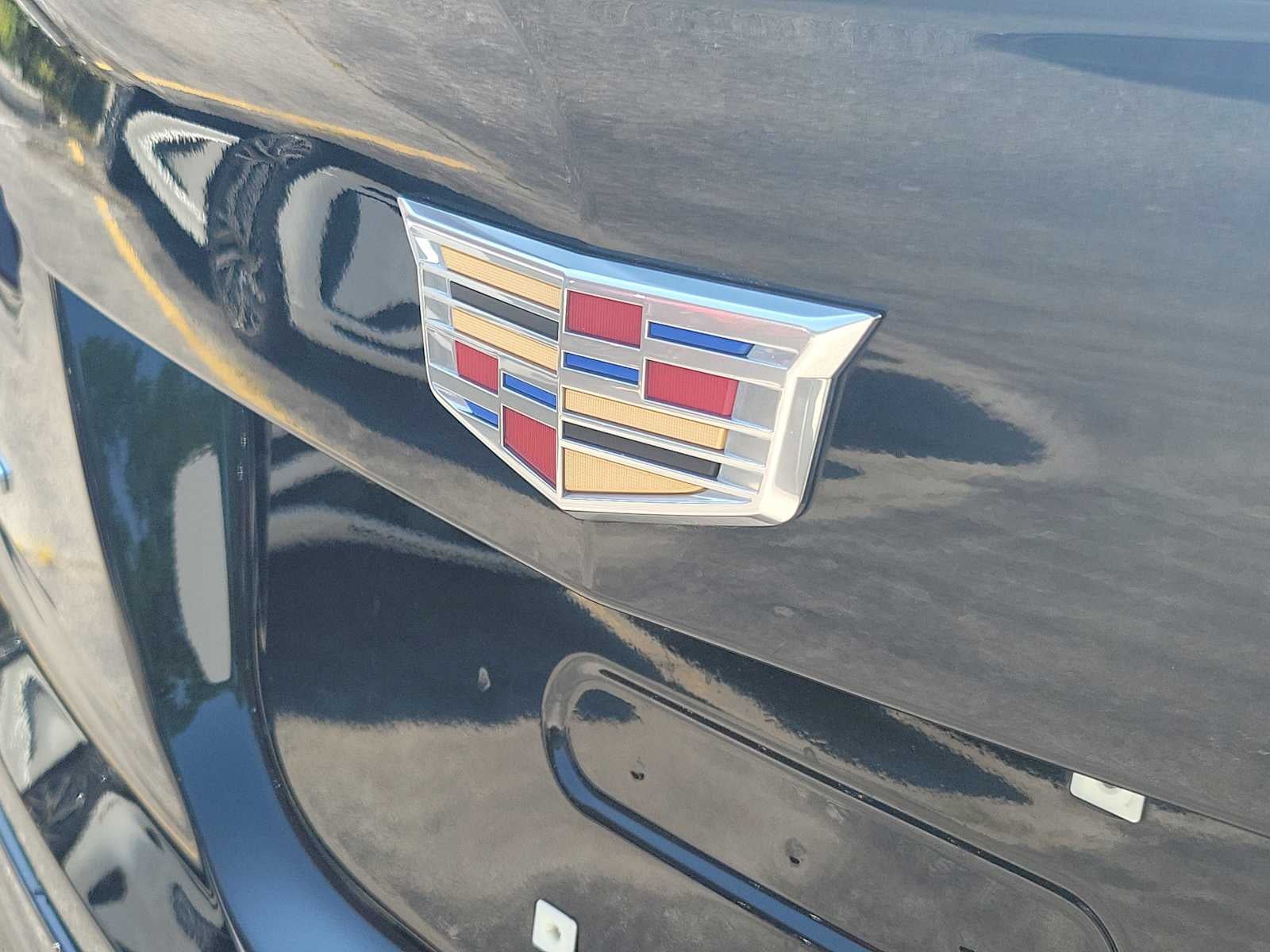 2025 Cadillac XT4 AWD Premium Luxury