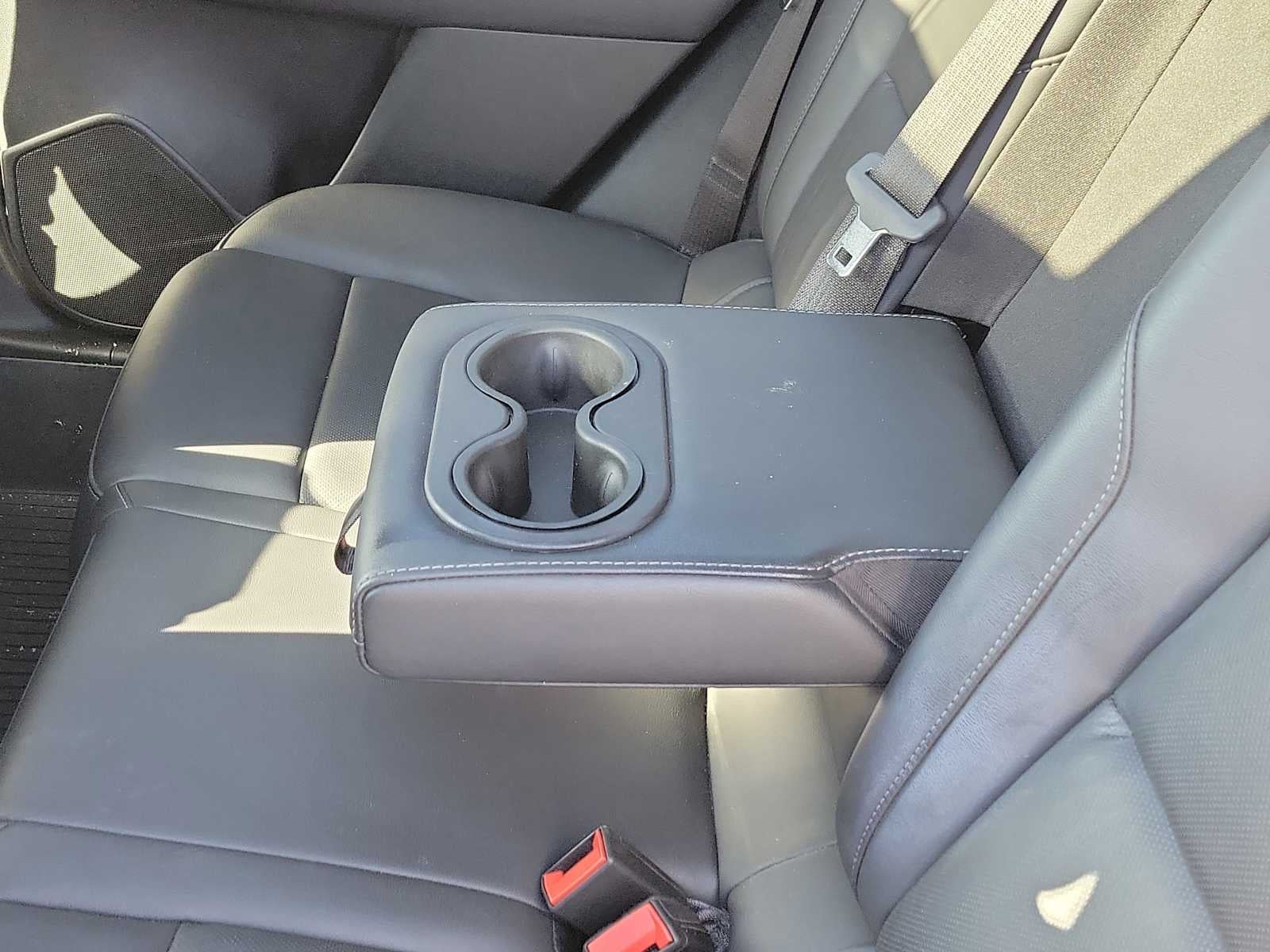 2023 Cadillac XT4 AWD Premium Luxury