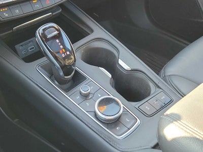 2023 Cadillac XT4 AWD Premium Luxury