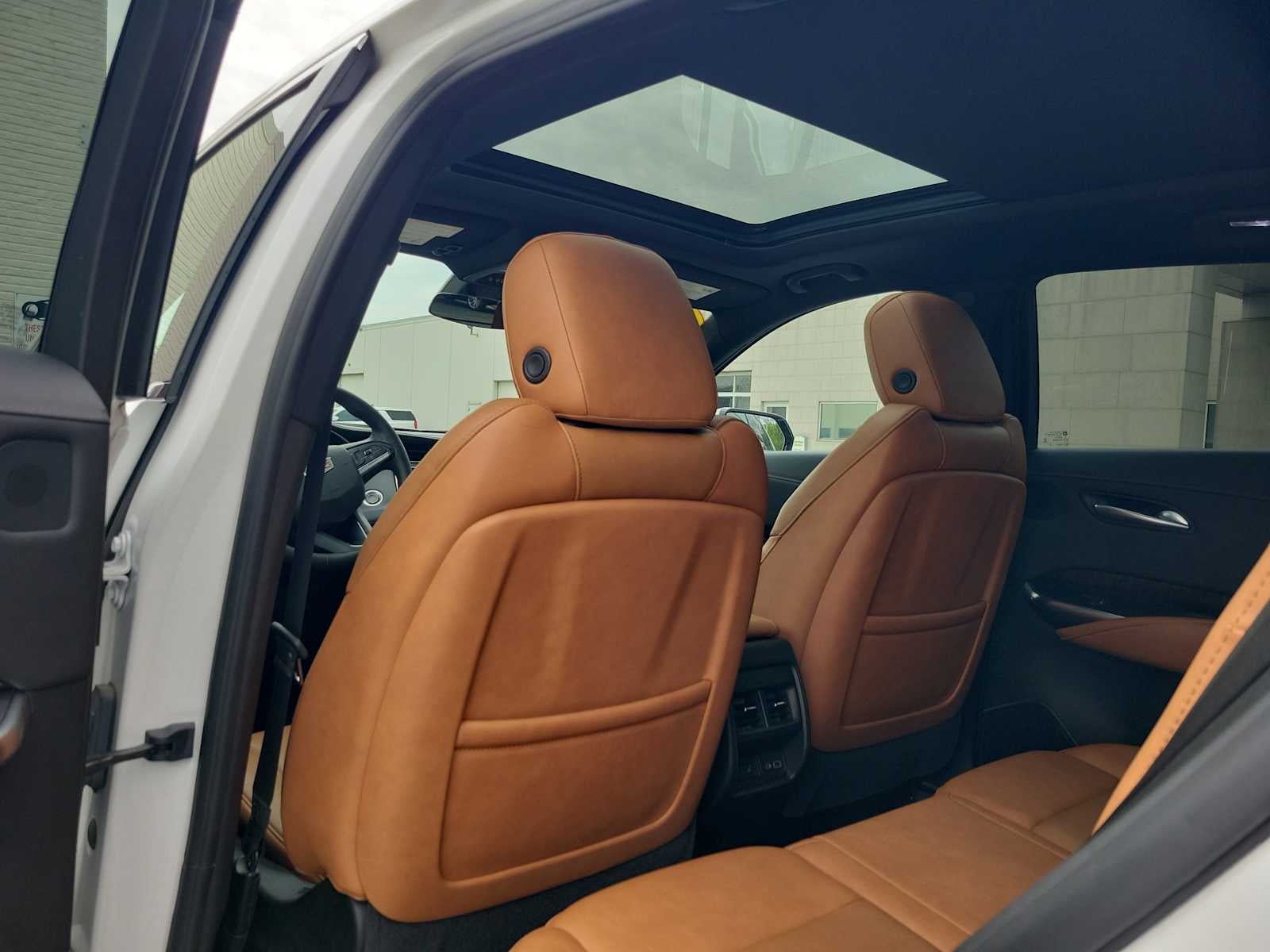 2023 Cadillac XT4 AWD Premium Luxury