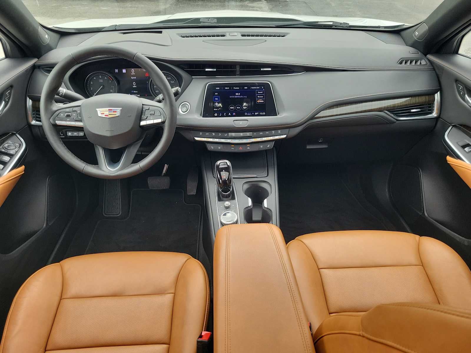 2023 Cadillac XT4 AWD Premium Luxury