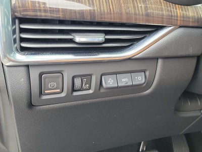 2023 Cadillac XT4 AWD Premium Luxury