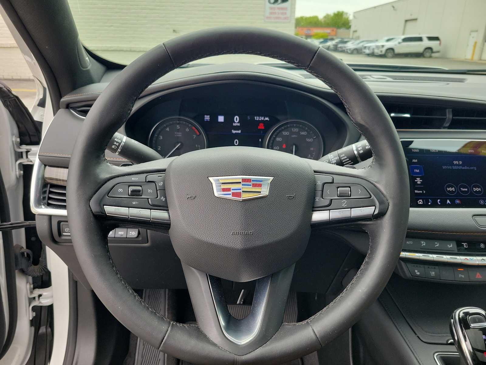 2023 Cadillac XT4 AWD Premium Luxury
