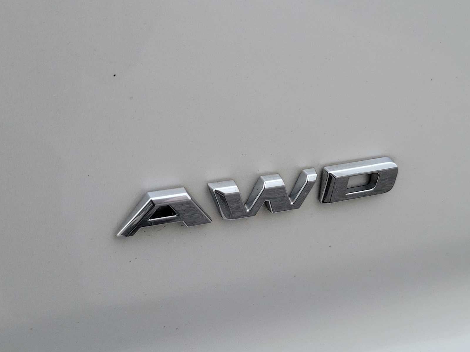 2023 Cadillac XT4 AWD Premium Luxury