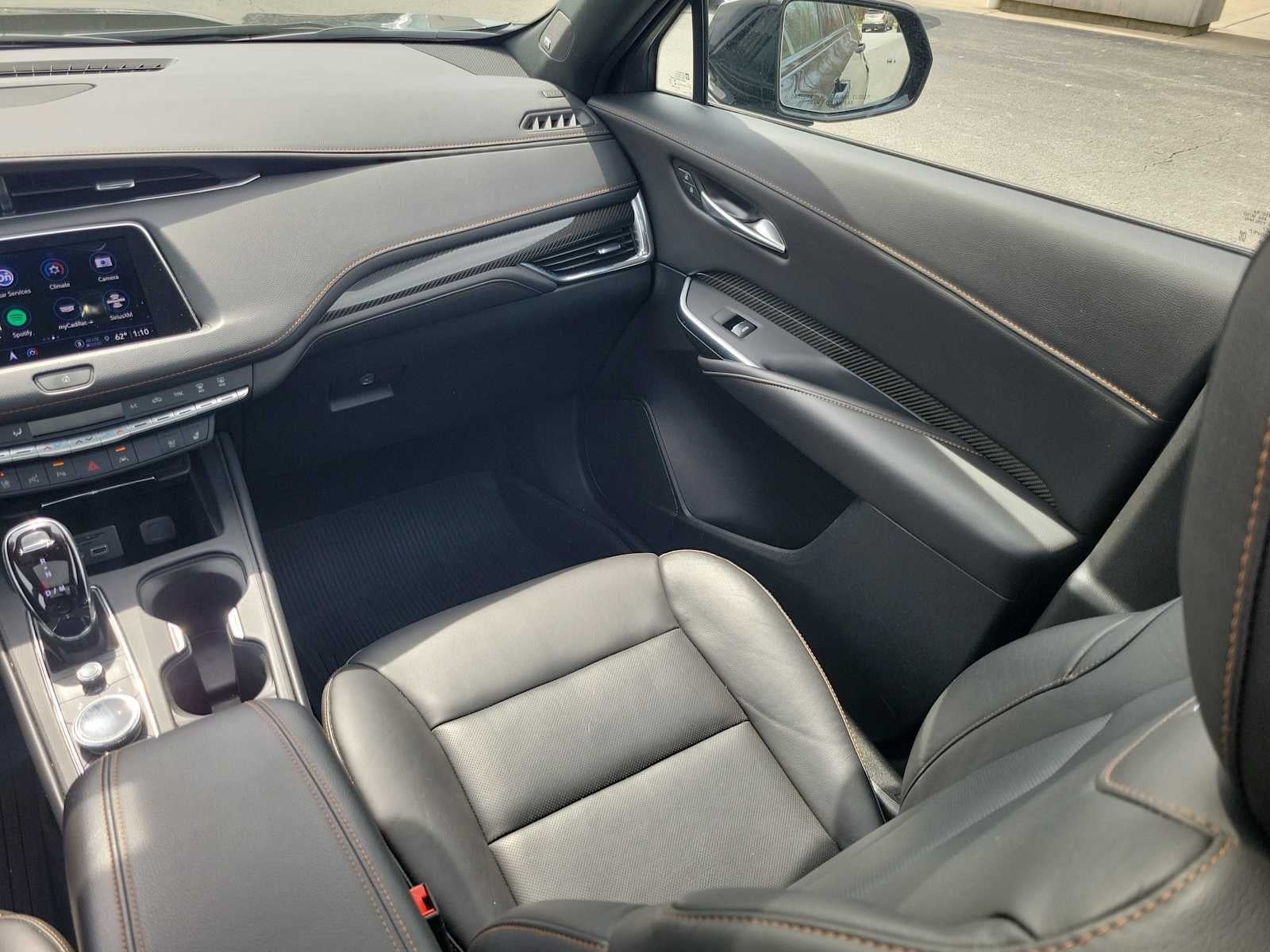 2022 Cadillac XT4 AWD Sport