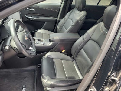 2022 Cadillac XT4 AWD Sport