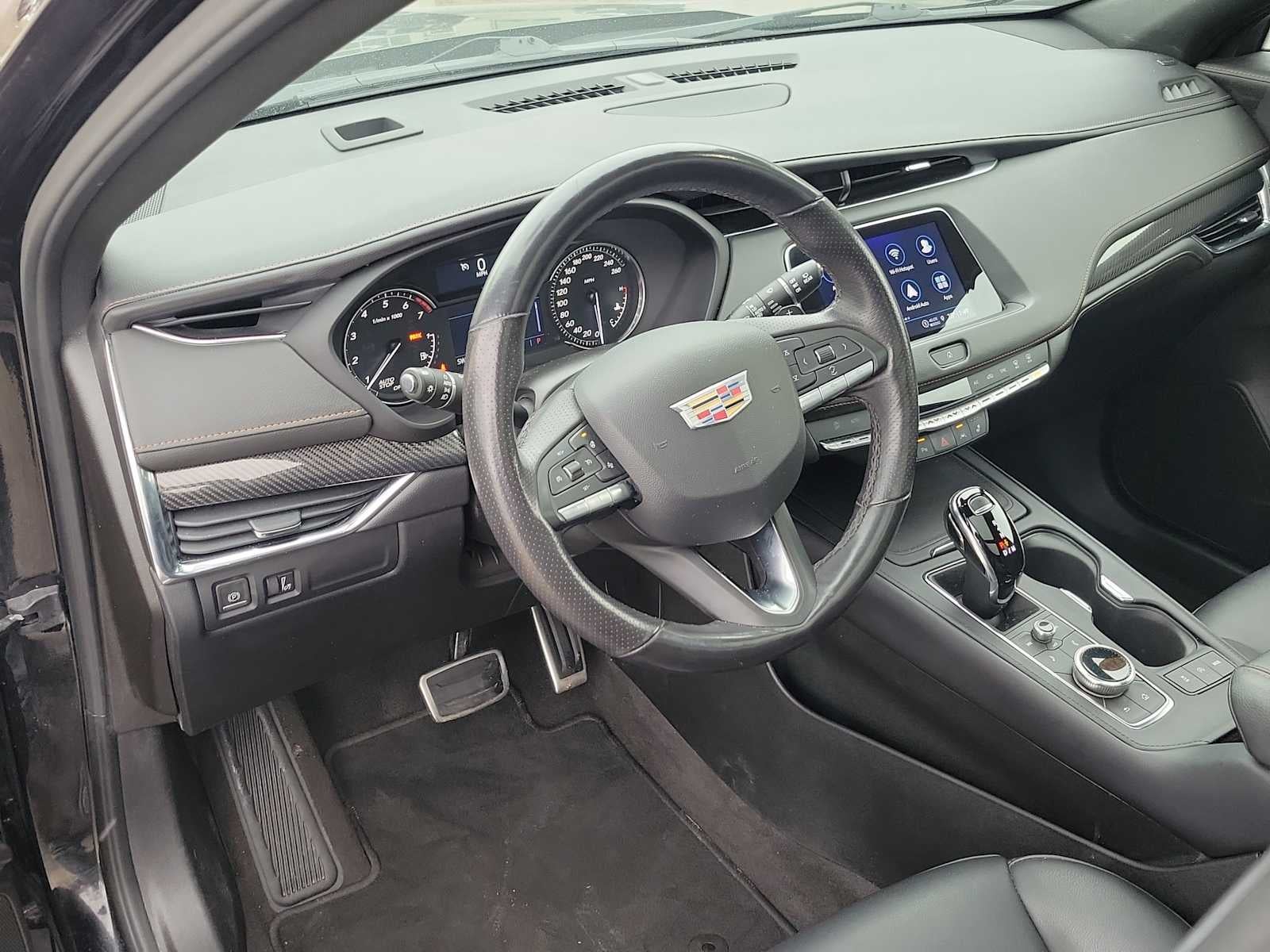 2023 Cadillac XT4 AWD Sport