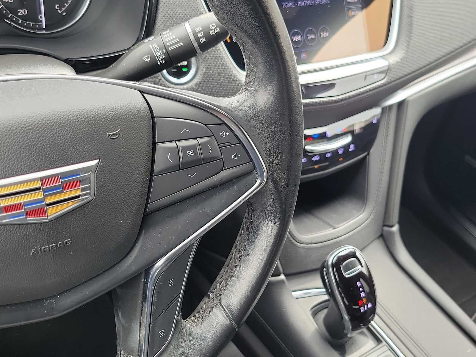 2022 Cadillac XT5 FWD Luxury