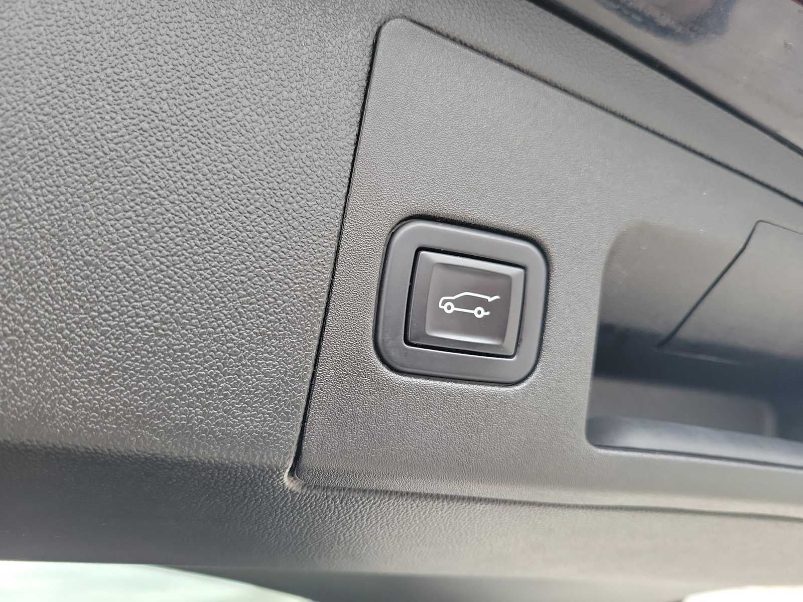 2022 Cadillac XT5 FWD Luxury