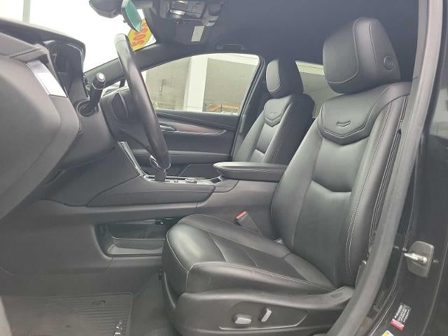 2022 Cadillac XT5 FWD Luxury