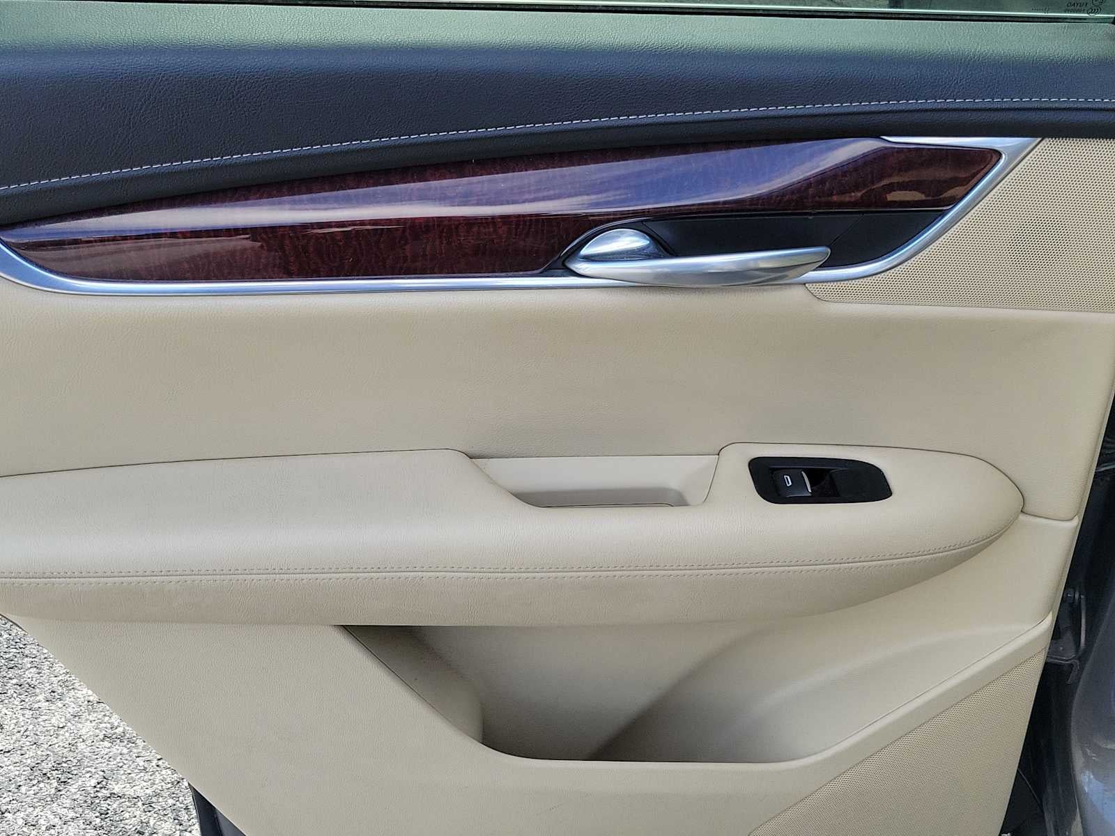2018 Cadillac XT5 Luxury FWD
