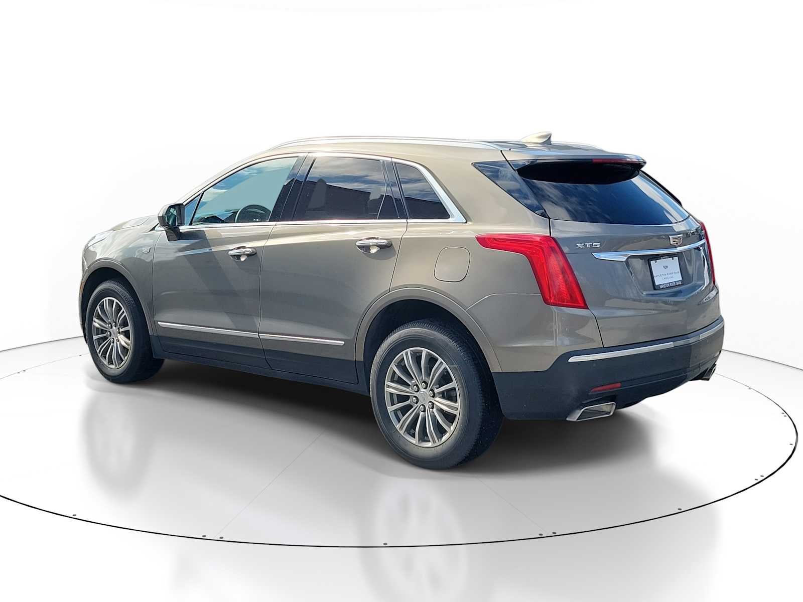 2018 Cadillac XT5 Luxury FWD