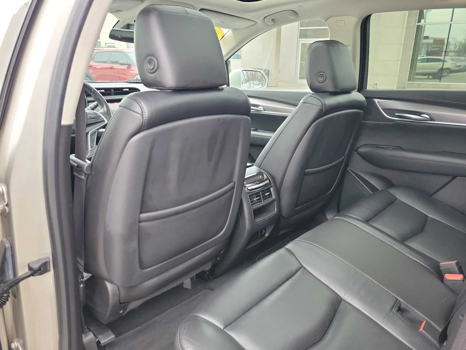 2017 Cadillac XT5 Luxury AWD