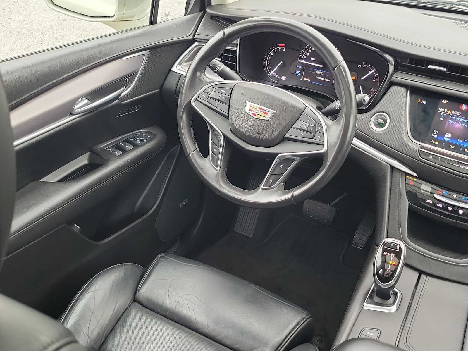 2017 Cadillac XT5 Luxury AWD