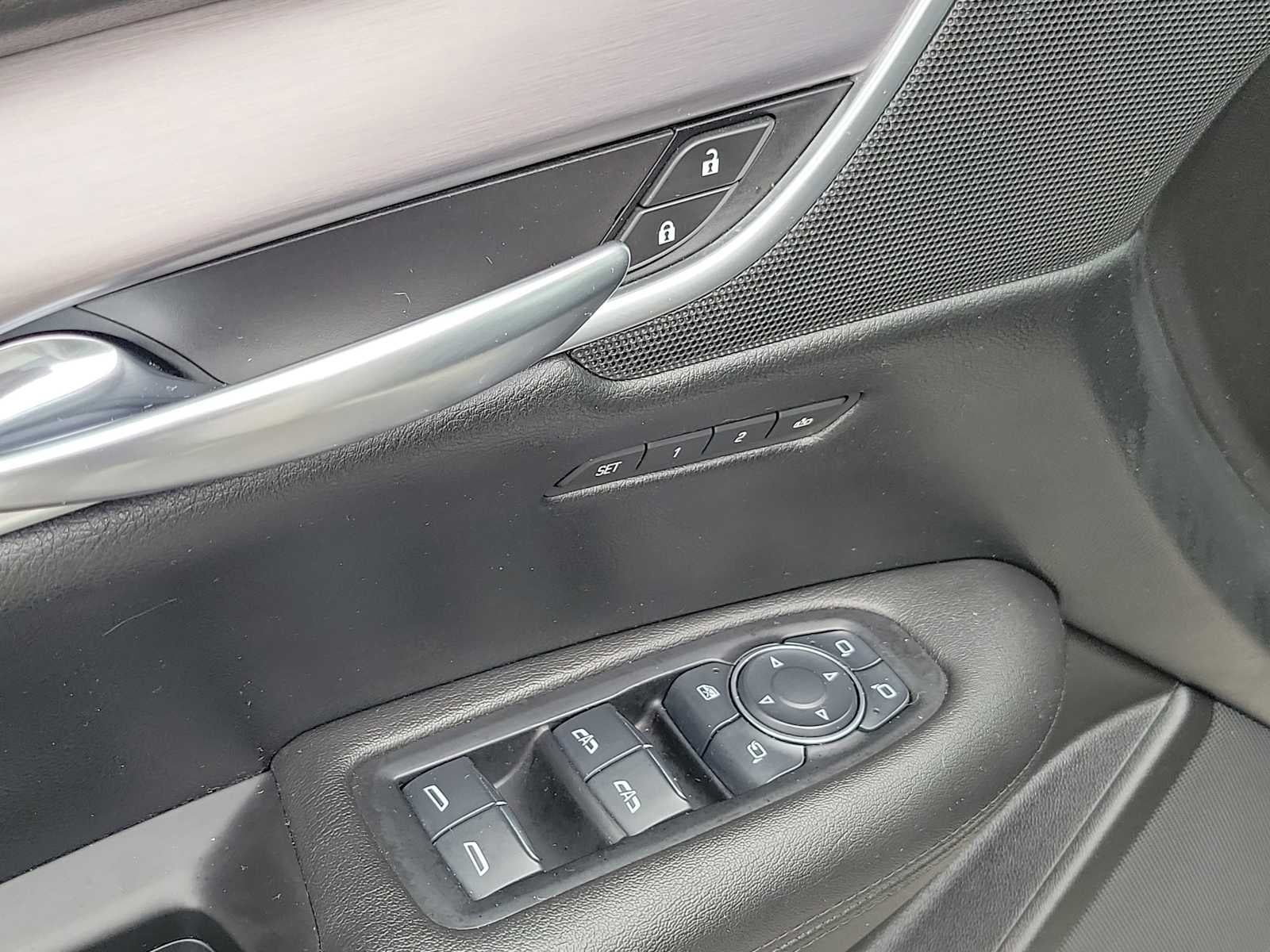 2017 Cadillac XT5 Luxury AWD