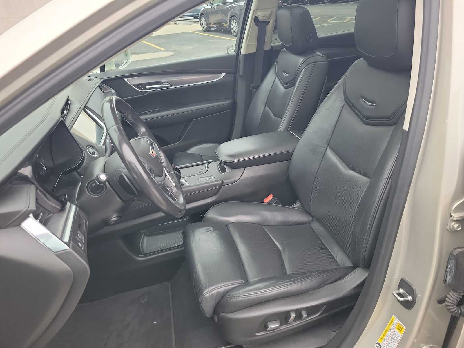 2017 Cadillac XT5 Luxury AWD