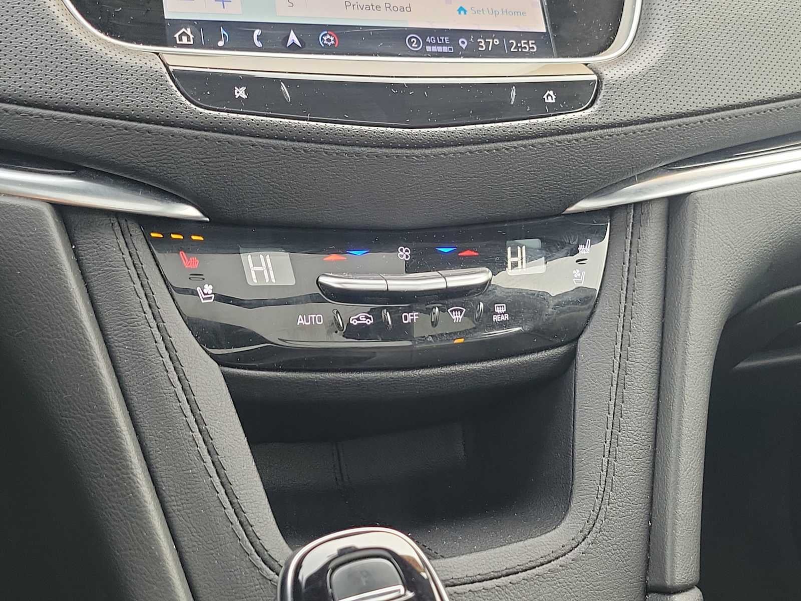 2024 Cadillac XT5 AWD Premium Luxury