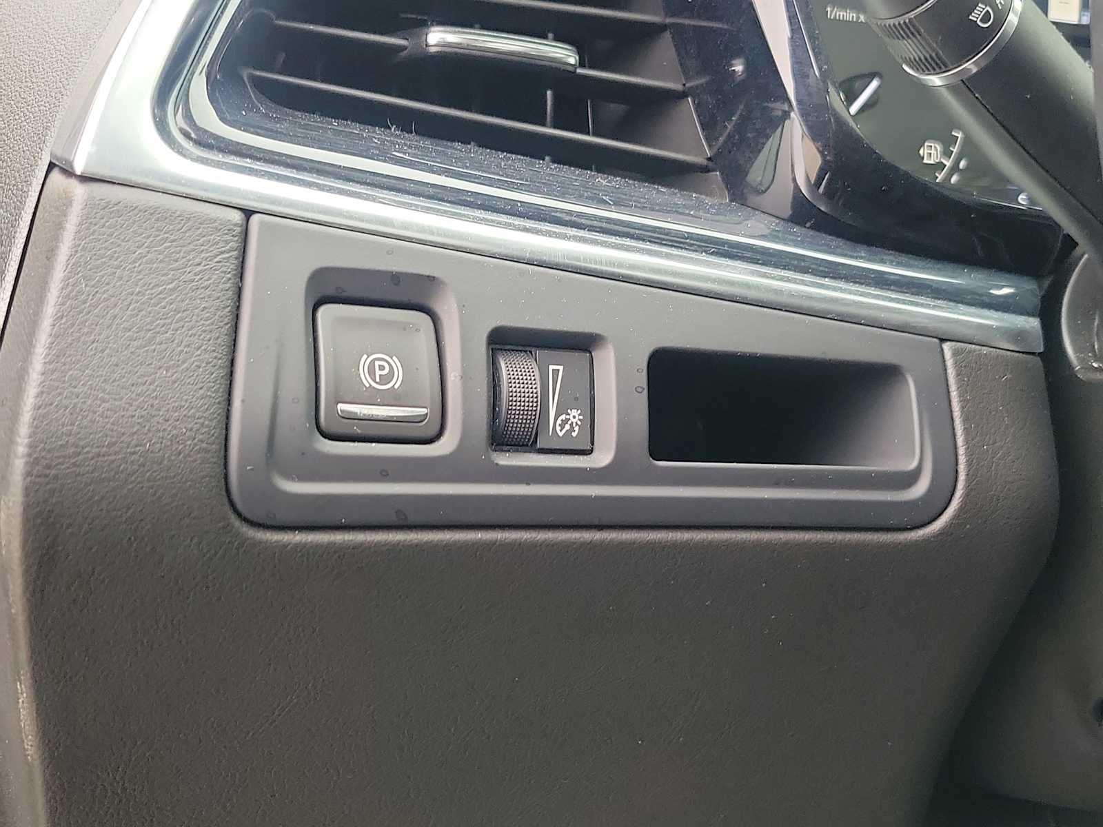 2024 Cadillac XT5 AWD Premium Luxury