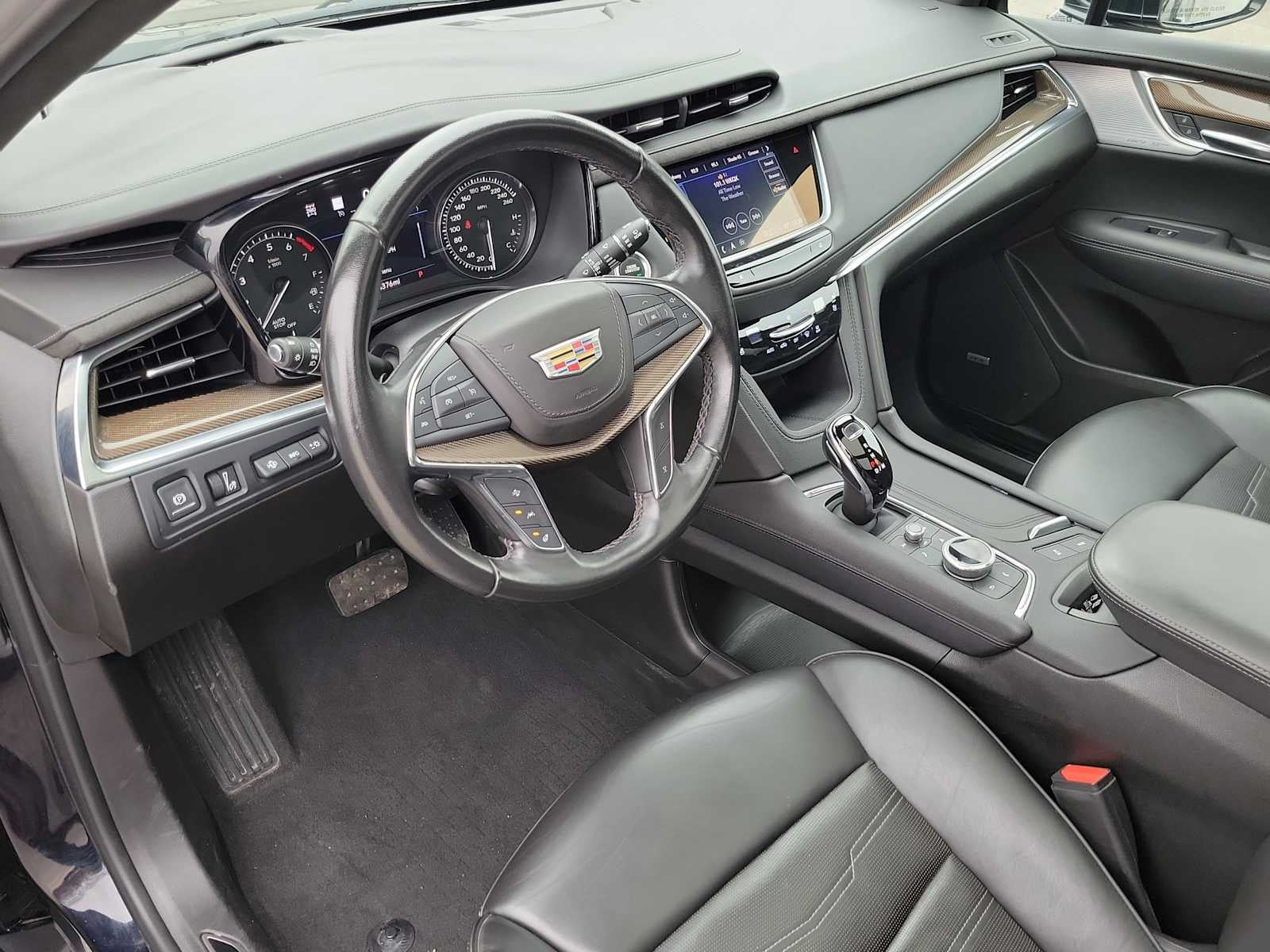 2022 Cadillac XT5 AWD Premium Luxury