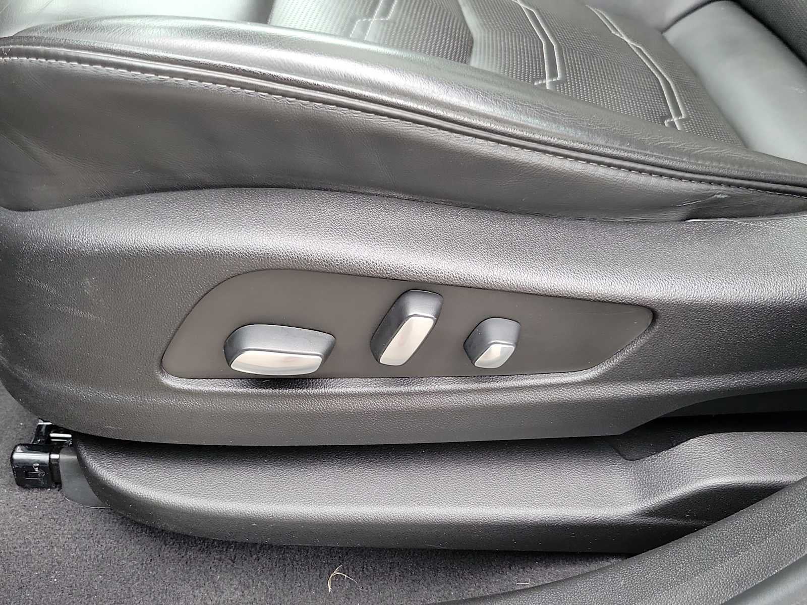 2022 Cadillac XT5 AWD Premium Luxury