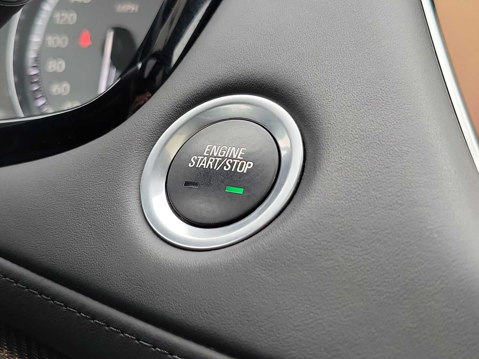 2022 Cadillac XT5 AWD Premium Luxury