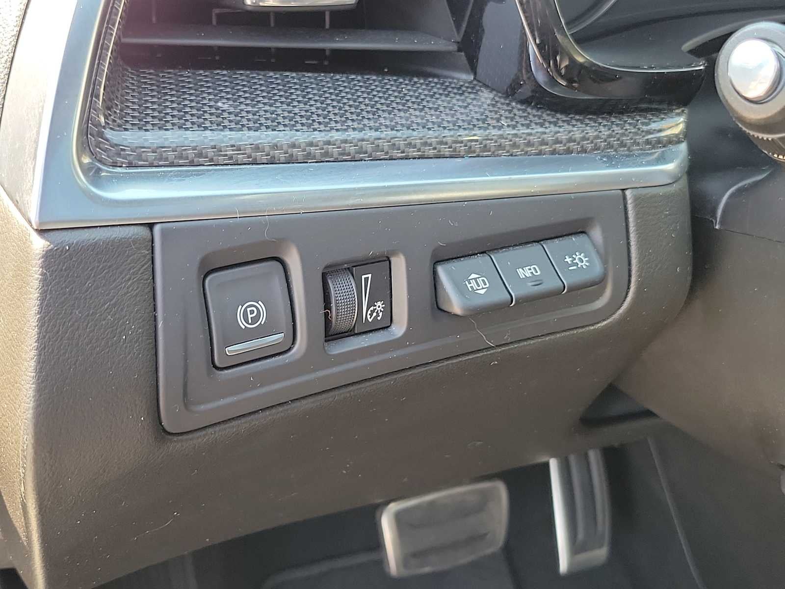 2023 Cadillac XT5 AWD Sport